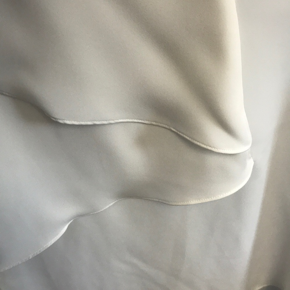 Zara Basic White Ruffle Top. - image 4